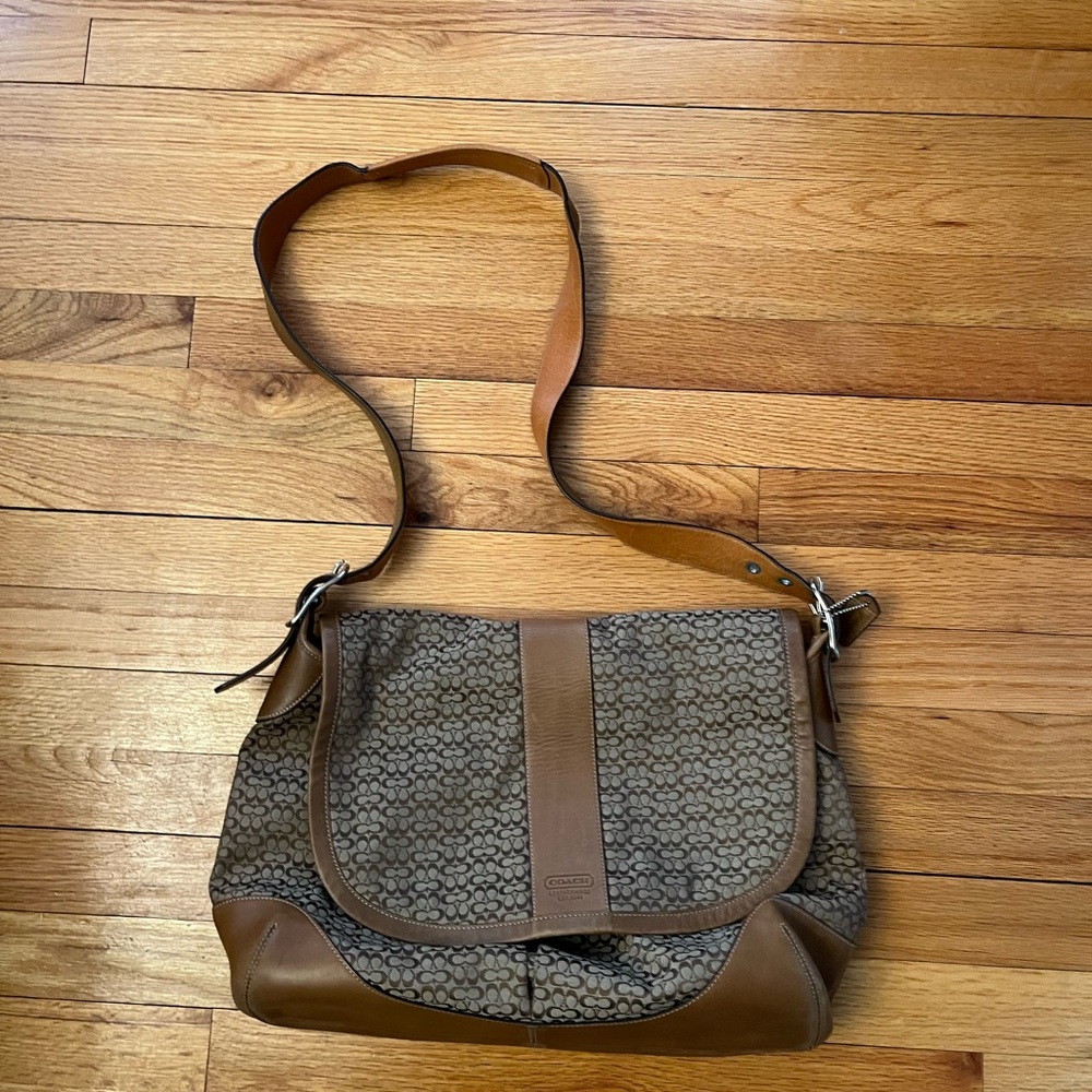 Coach Messenger Bag